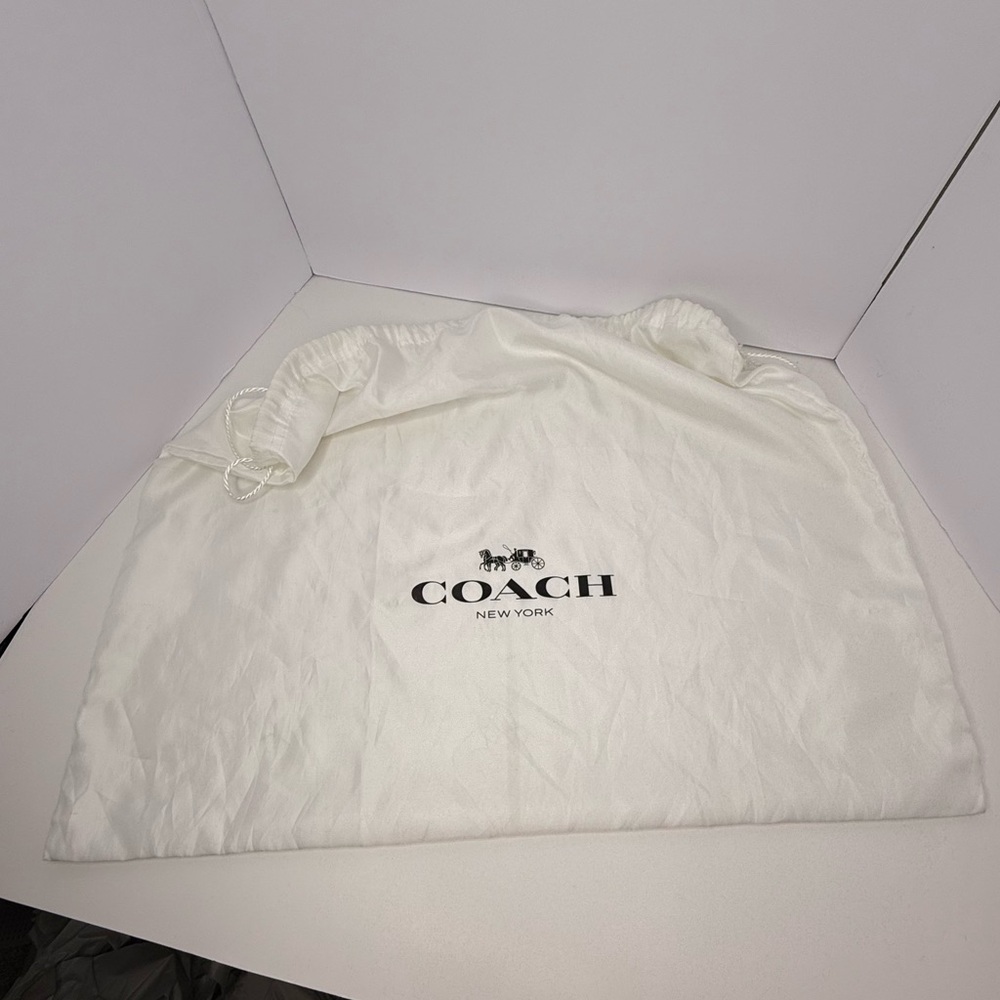 Authentic Coach Taylor Leather Tote Style - Picture 16 of 16